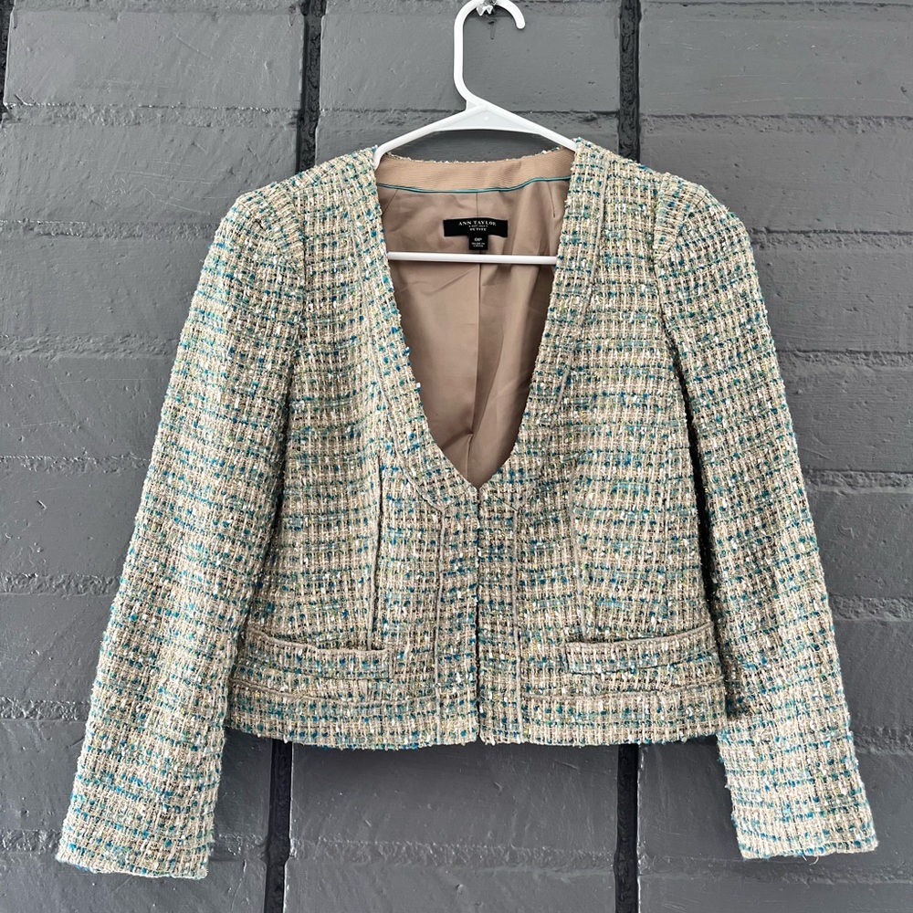 Vintage Cropped Tweed Blazer / Jacket Ann Taylor 0P (Chanel Esque)
